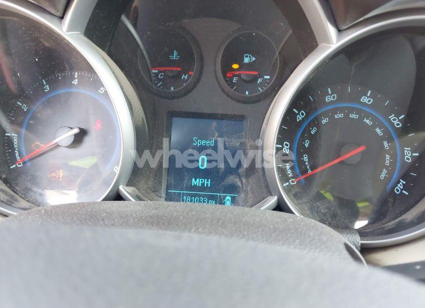 Photo 7 of 2012 Chevrolet Cruze 2LT (VIN 1G1PG5SC5C7224920)