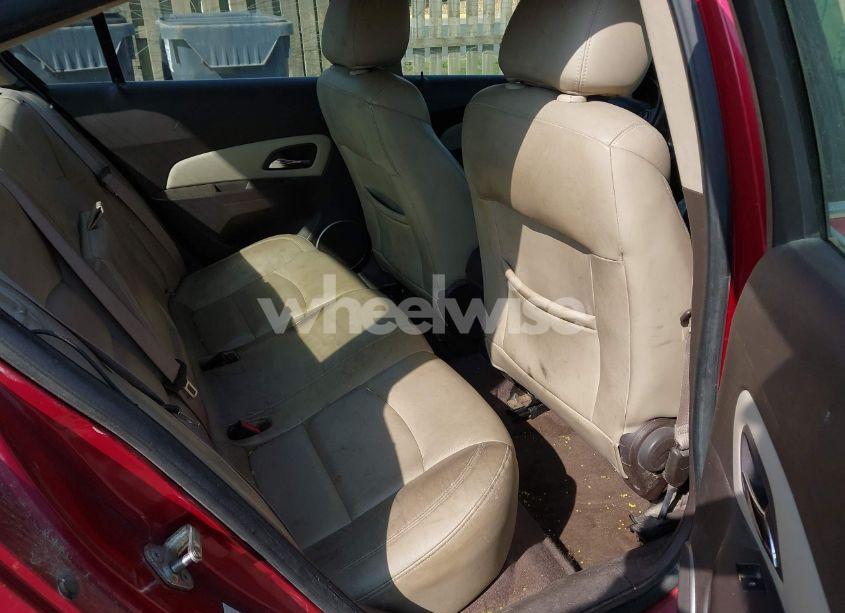 Photo 8 of 2012 Chevrolet Cruze 2LT (VIN 1G1PG5SC5C7224920)