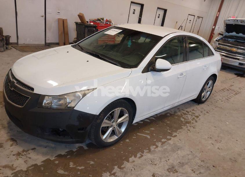 Photo 2 of 2012 Chevrolet Cruze 2LT (VIN 1G1PG5SC5C7258291)