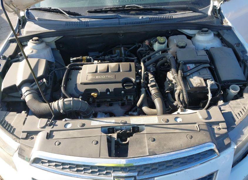 Photo 10 of 2012 Chevrolet Cruze 2LT (VIN 1G1PG5SC5C7380309)