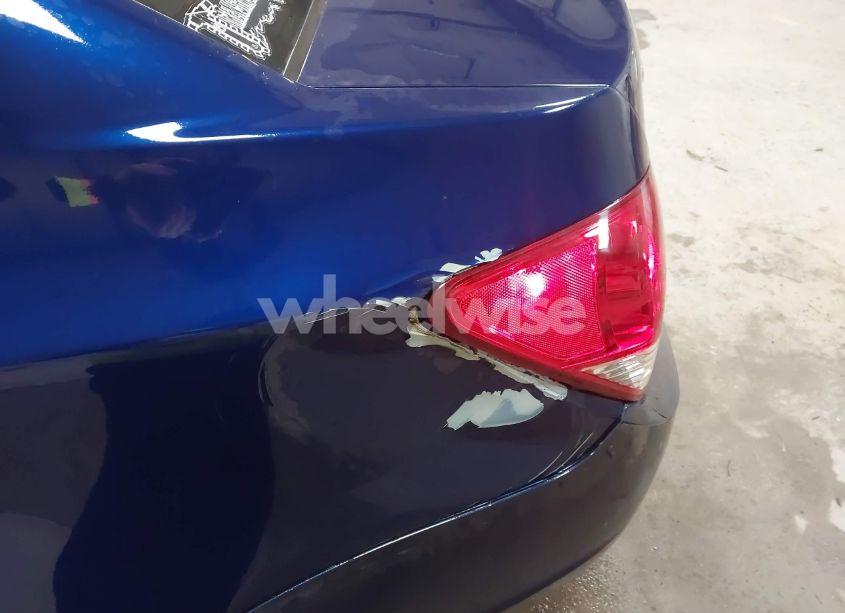Photo 18 of 2012 Chevrolet Cruze 2LT (VIN 1G1PG5SC6C7205017)