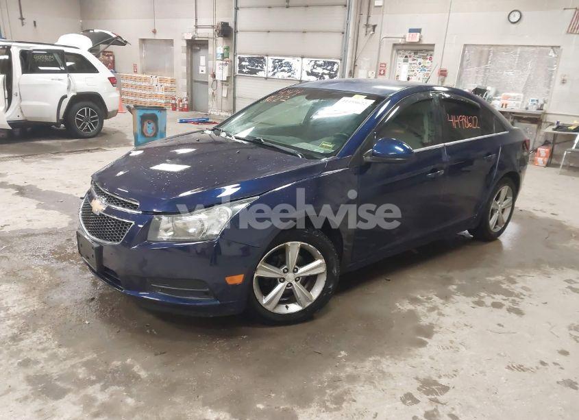 Photo 2 of 2012 Chevrolet Cruze 2LT (VIN 1G1PG5SC6C7205017)
