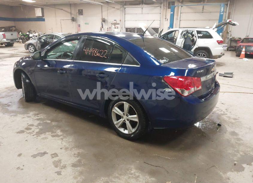 Photo 3 of 2012 Chevrolet Cruze 2LT (VIN 1G1PG5SC6C7205017)
