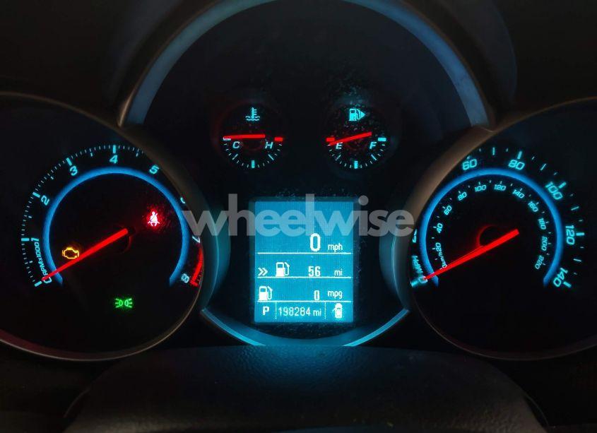 Photo 7 of 2012 Chevrolet Cruze 2LT (VIN 1G1PG5SC6C7205017)