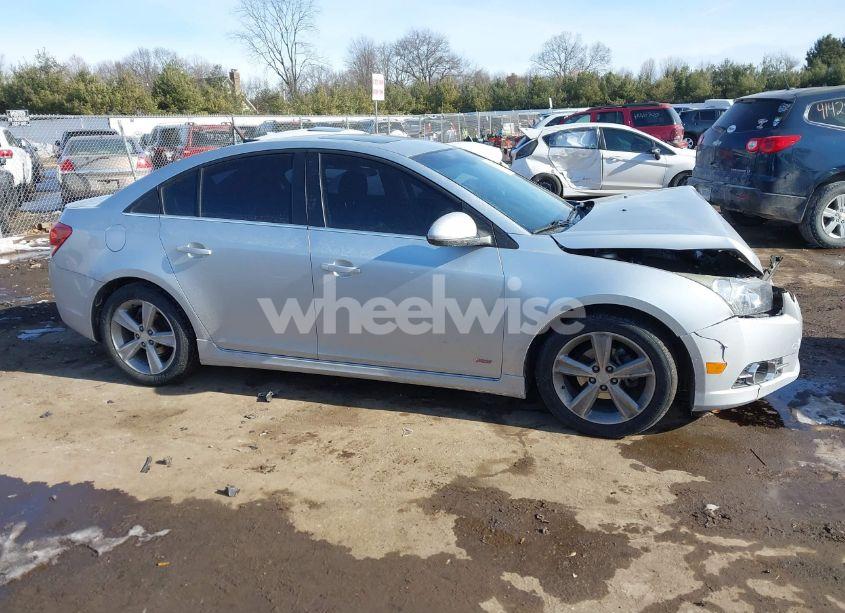 Photo 13 of 2012 Chevrolet Cruze 2LT (VIN 1G1PG5SC6C7394445)