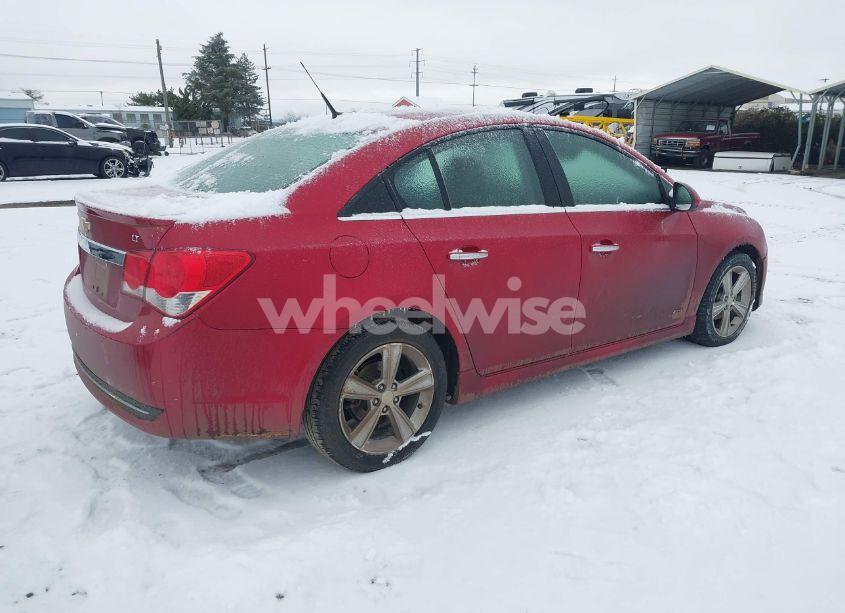 Photo 4 of 2012 Chevrolet Cruze 2LT (VIN 1G1PG5SC7C7136600)
