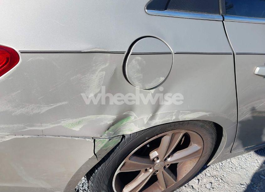 Photo 6 of 2012 Chevrolet Cruze 2LT (VIN 1G1PG5SC7C7139156)