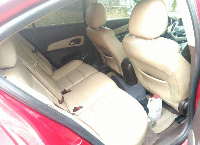 Photo 8 of 2012 Chevrolet Cruze 2LT (VIN 1G1PG5SC8C7231070)
