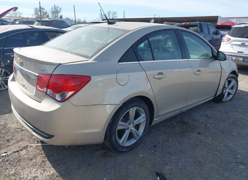 Photo 4 of 2012 Chevrolet Cruze 2LT (VIN 1G1PG5SC8C7239458)