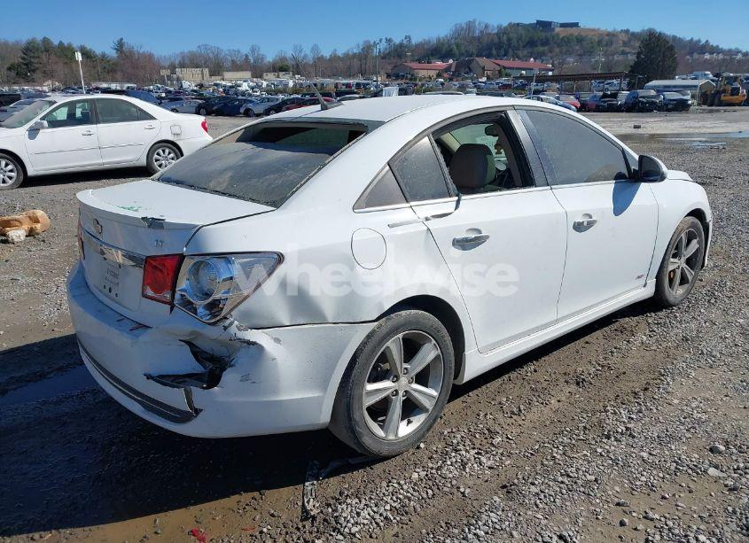 Photo 4 of 2012 Chevrolet Cruze 2LT (VIN 1G1PG5SC8C7316779)
