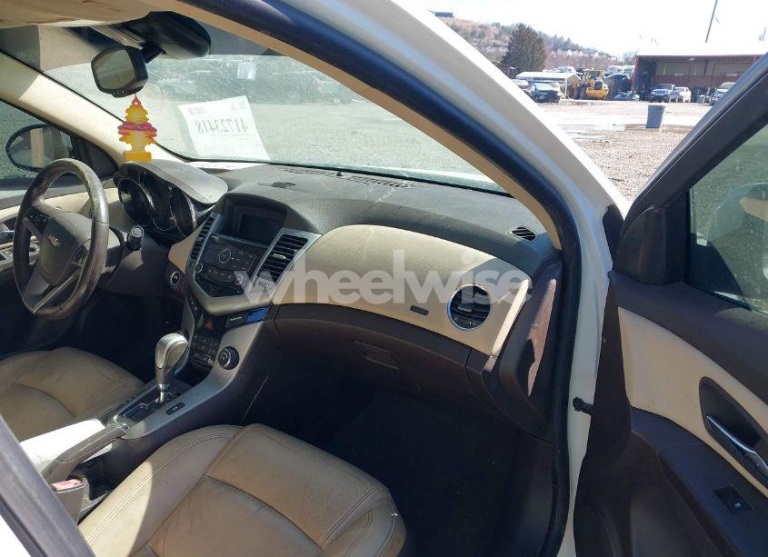 Photo 5 of 2012 Chevrolet Cruze 2LT (VIN 1G1PG5SC8C7316779)