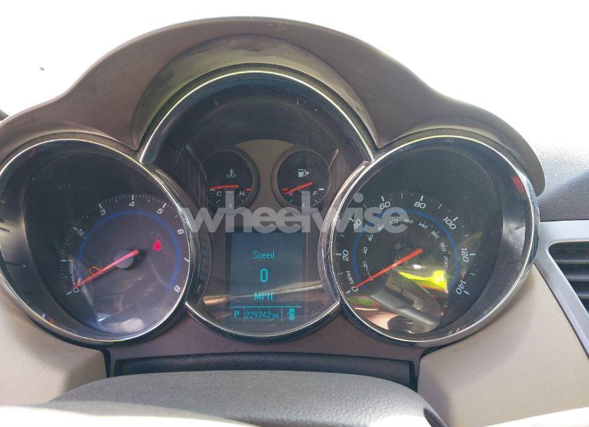 Photo 7 of 2012 Chevrolet Cruze 2LT (VIN 1G1PG5SC8C7316779)