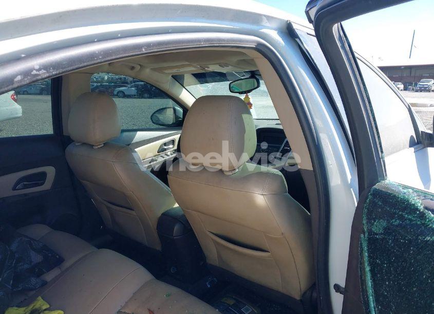 Photo 8 of 2012 Chevrolet Cruze 2LT (VIN 1G1PG5SC8C7316779)