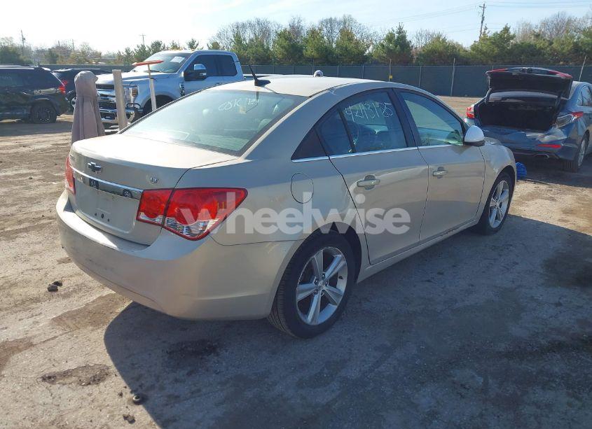 Photo 4 of 2012 Chevrolet Cruze 2LT (VIN 1G1PG5SC9C7144150)