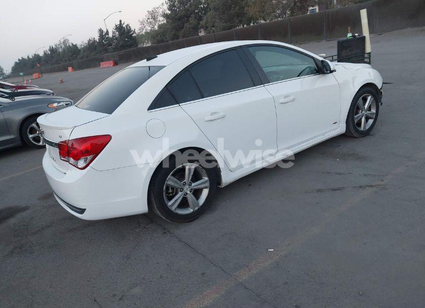 Photo 4 of 2012 Chevrolet Cruze 2LT (VIN 1G1PG5SC9C7311106)