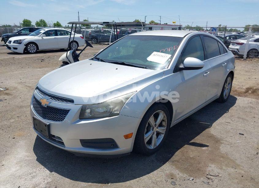 Photo 2 of 2012 Chevrolet Cruze 2LT (VIN 1G1PG5SCXC7100643)