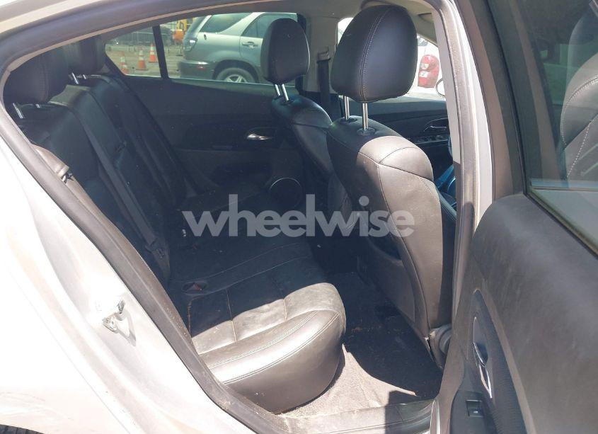 Photo 8 of 2012 Chevrolet Cruze 2LT (VIN 1G1PG5SCXC7100643)
