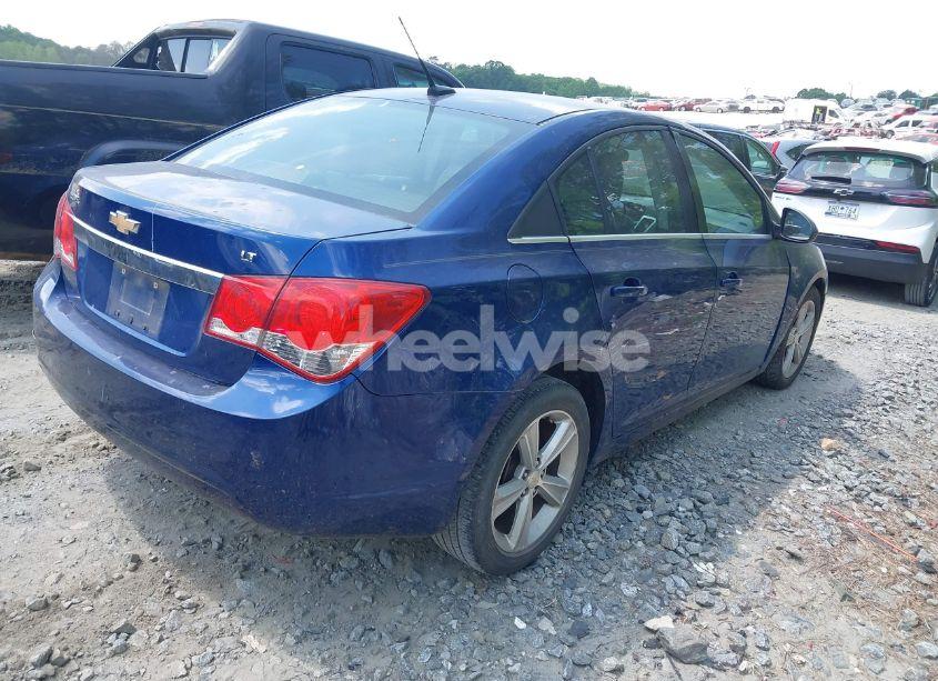 Photo 4 of 2012 Chevrolet Cruze 2LT (VIN 1G1PG5SCXC7120245)