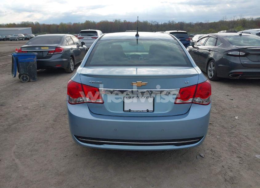 Photo 17 of 2012 Chevrolet Cruze LT (VIN 1G1PG5SCXC7125364)