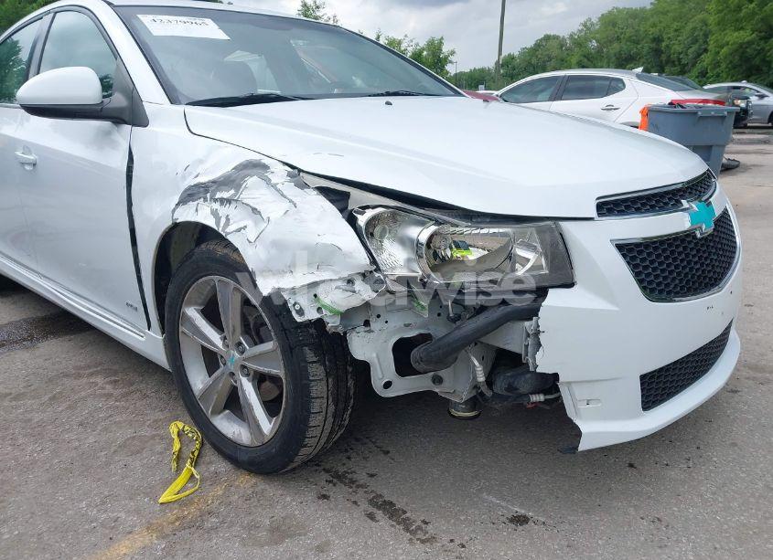 Photo 6 of 2012 Chevrolet Cruze 2LT (VIN 1G1PG5SCXC7169123)