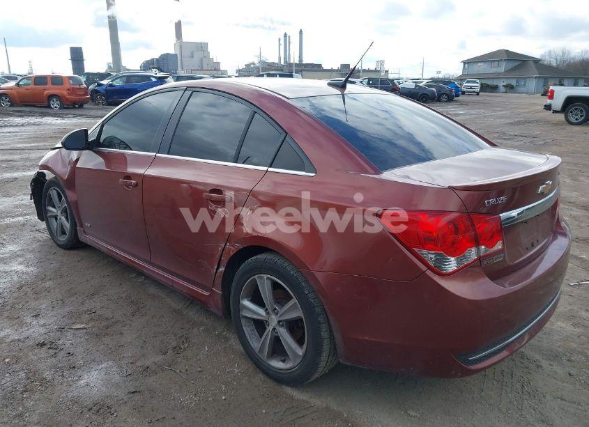 Photo 3 of 2012 Chevrolet Cruze 2LT (VIN 1G1PG5SCXC7210608)