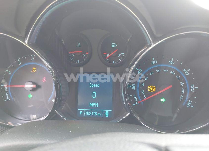 Photo 7 of 2012 Chevrolet Cruze 2LT (VIN 1G1PG5SCXC7210608)