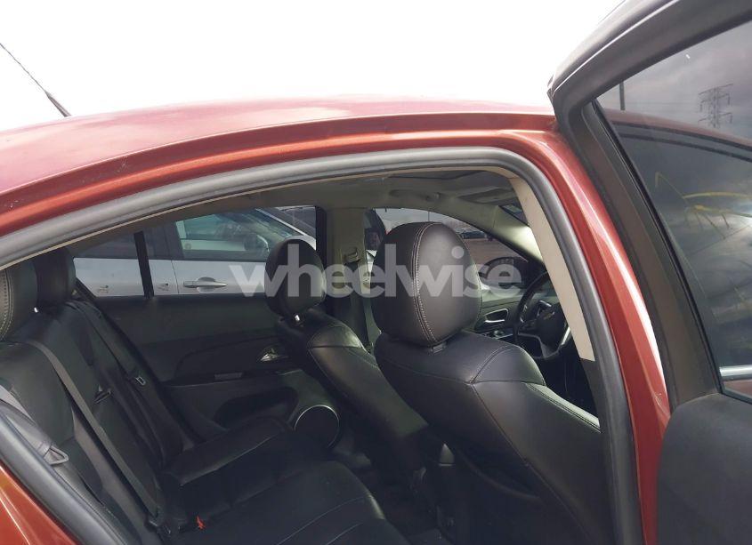Photo 8 of 2012 Chevrolet Cruze 2LT (VIN 1G1PG5SCXC7210608)
