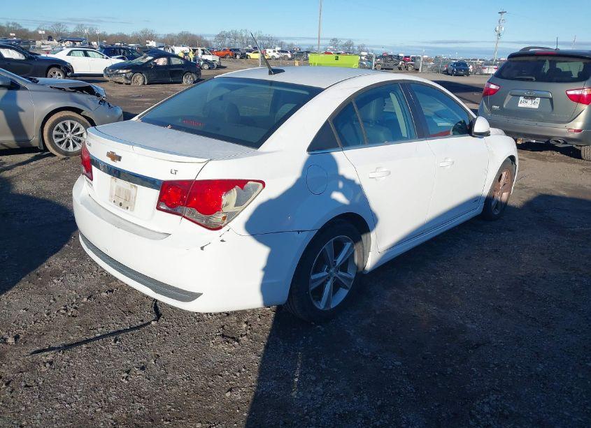 Photo 4 of 2012 Chevrolet Cruze 2LT (VIN 1G1PG5SCXC7332532)