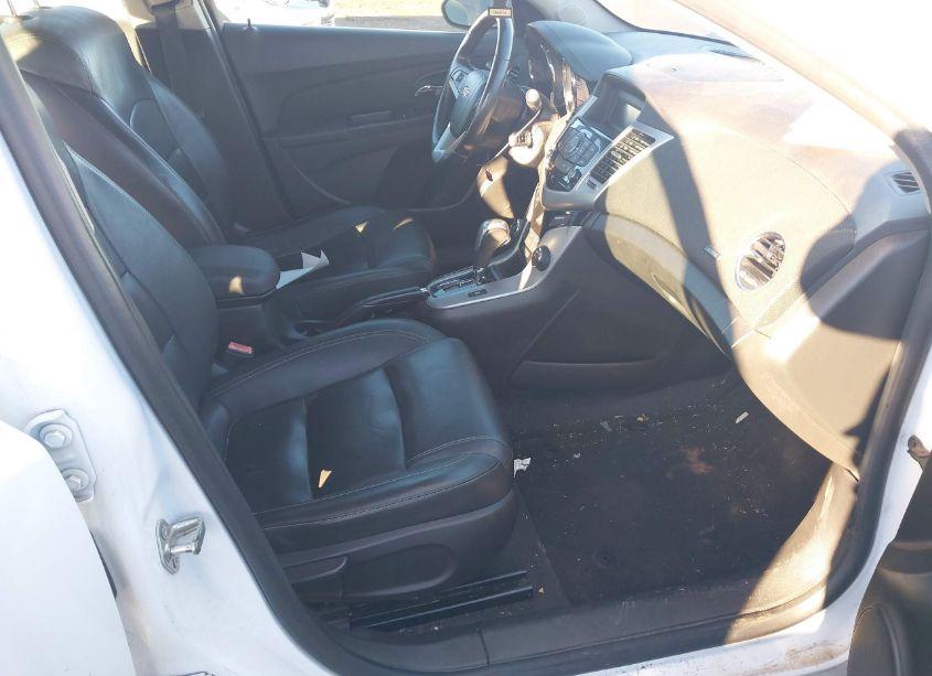 Photo 5 of 2012 Chevrolet Cruze 2LT (VIN 1G1PG5SCXC7332532)