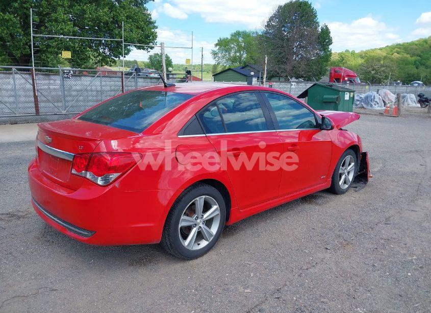 Photo 4 of 2012 Chevrolet Cruze 2LT (VIN 1G1PG5SCXC7354482)