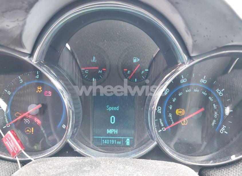 Photo 7 of 2012 Chevrolet Cruze 2LT (VIN 1G1PG5SCXC7354482)