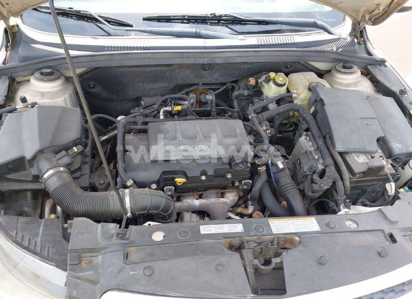 Photo 10 of 2011 Chevrolet Cruze LTZ (VIN 1G1PH5S92B7273850)