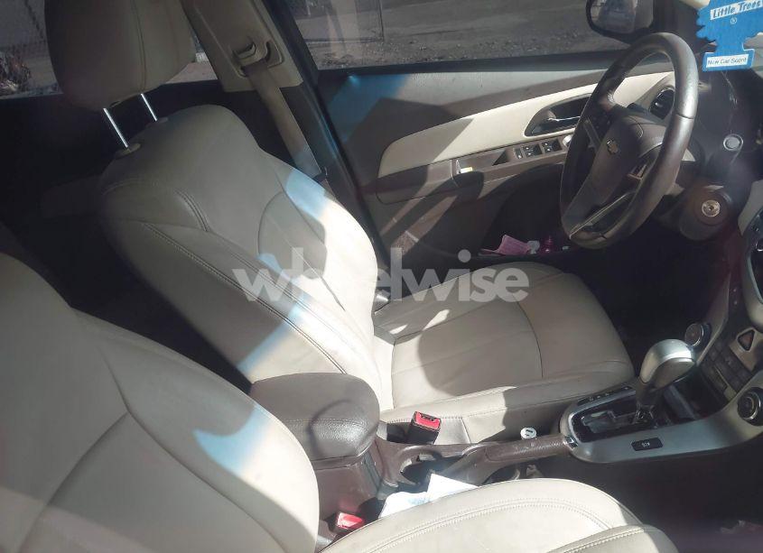 Photo 5 of 2011 Chevrolet Cruze LTZ (VIN 1G1PH5S94B7305374)