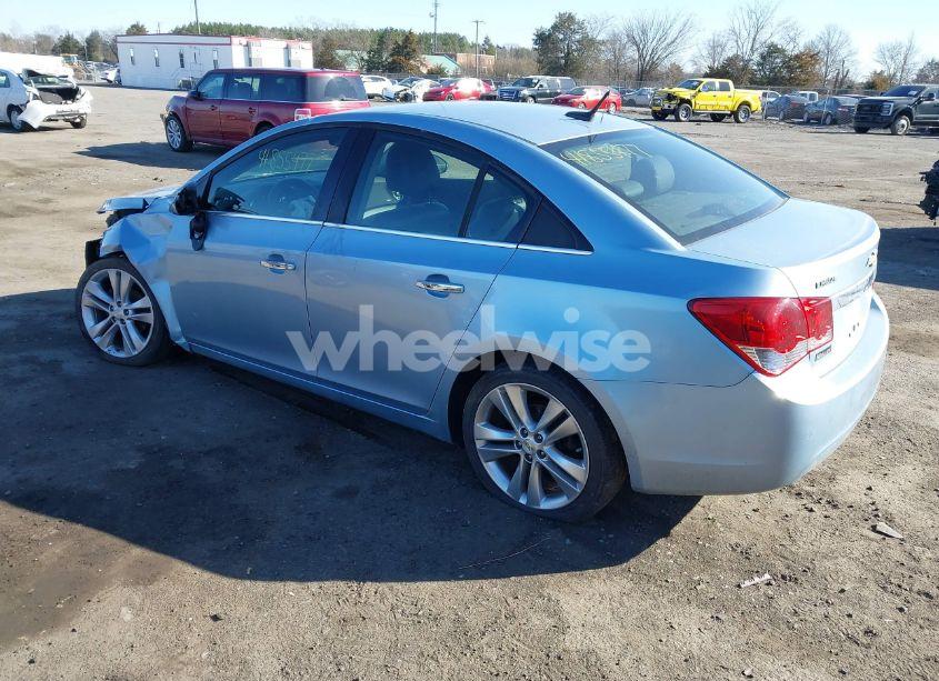 Photo 3 of 2011 Chevrolet Cruze LTZ (VIN 1G1PH5S95B7174262)