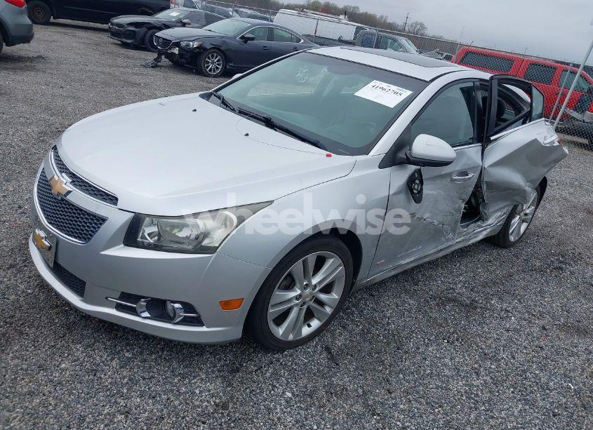 Photo 2 of 2011 Chevrolet Cruze LTZ (VIN 1G1PH5S95B7244973)