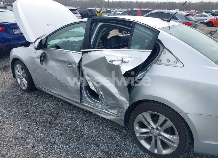 Photo 6 of 2011 Chevrolet Cruze LTZ (VIN 1G1PH5S95B7244973)