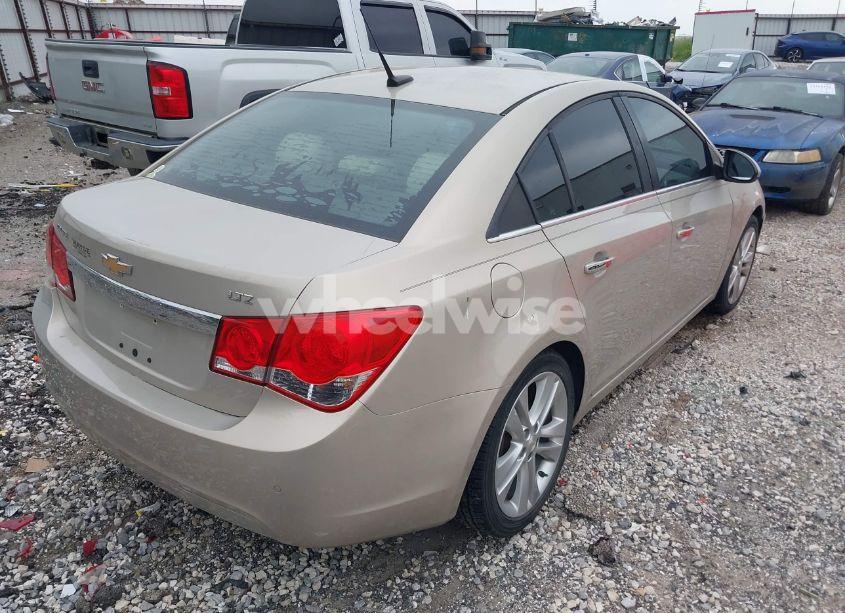 Photo 4 of 2011 Chevrolet Cruze LTZ (VIN 1G1PH5S98B7206623)