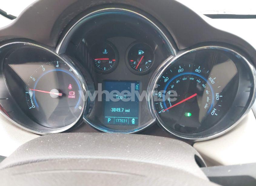 Photo 7 of 2011 Chevrolet Cruze LTZ (VIN 1G1PH5S98B7206623)