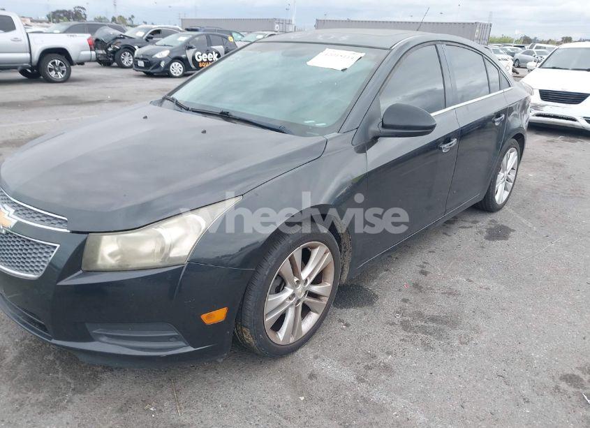Photo 6 of 2011 Chevrolet Cruze LTZ (VIN 1G1PH5S99B7105221)