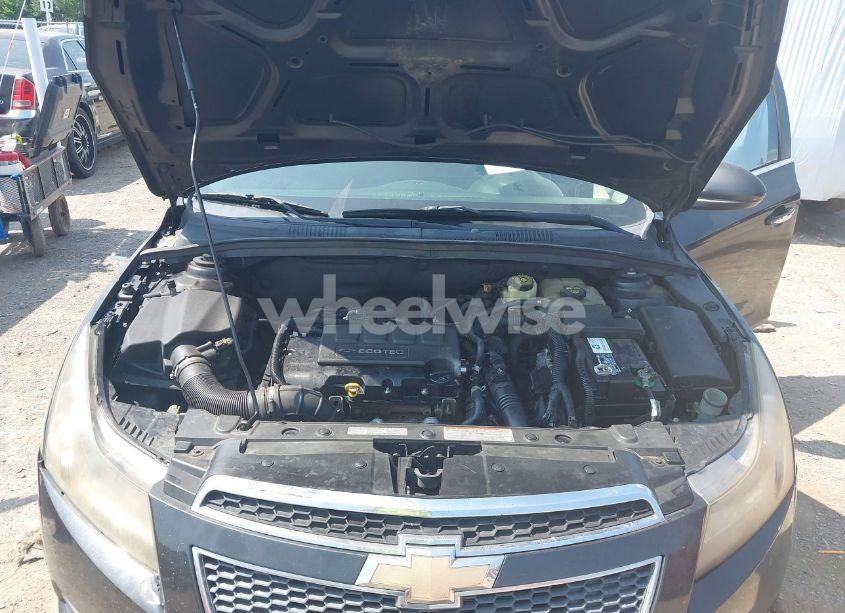 Photo 10 of 2011 Chevrolet Cruze LTZ (VIN 1G1PH5S99B7166228)