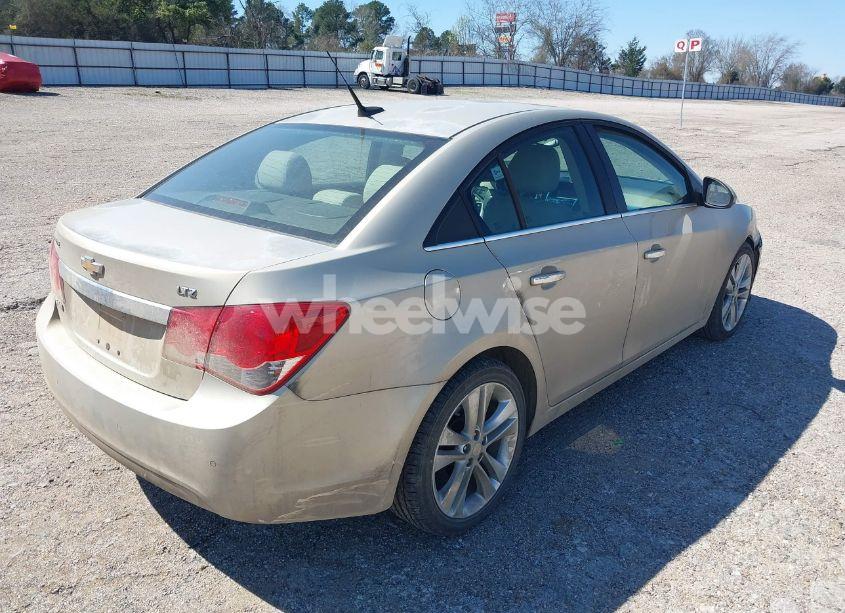 Photo 4 of 2011 Chevrolet Cruze LTZ (VIN 1G1PH5S99B7210812)