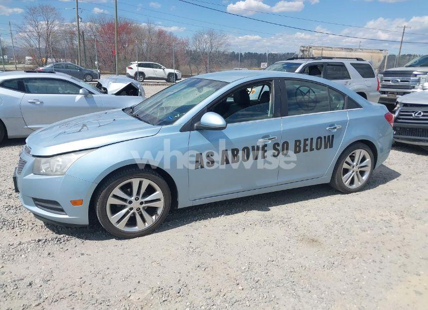 Photo 2 of 2011 Chevrolet Cruze LTZ (VIN 1G1PH5S99B7243647)