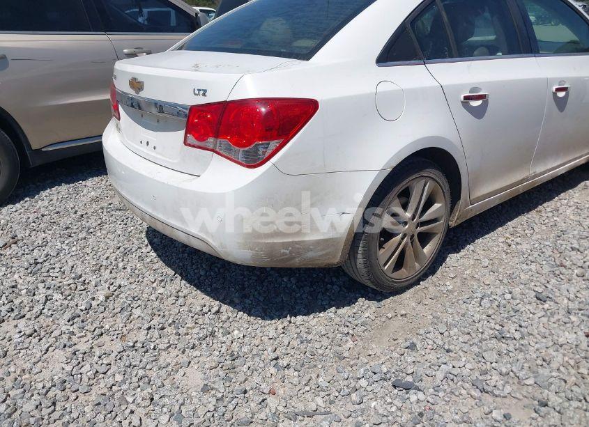 Photo 6 of 2011 Chevrolet Cruze LTZ (VIN 1G1PH5S99B7300347)