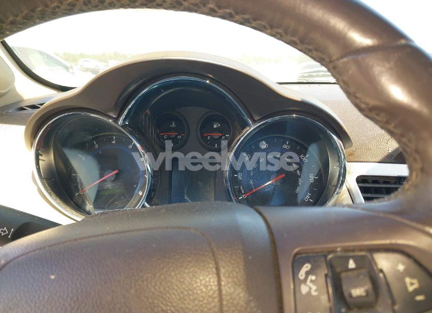 Photo 7 of 2011 Chevrolet Cruze LTZ (VIN 1G1PH5S99B7300347)