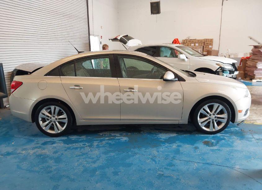 Photo 13 of 2011 Chevrolet Cruze LTZ (VIN 1G1PH5S9XB7251370)