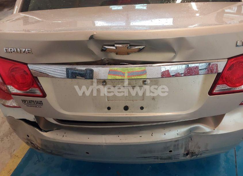 Photo 6 of 2011 Chevrolet Cruze LTZ (VIN 1G1PH5S9XB7251370)