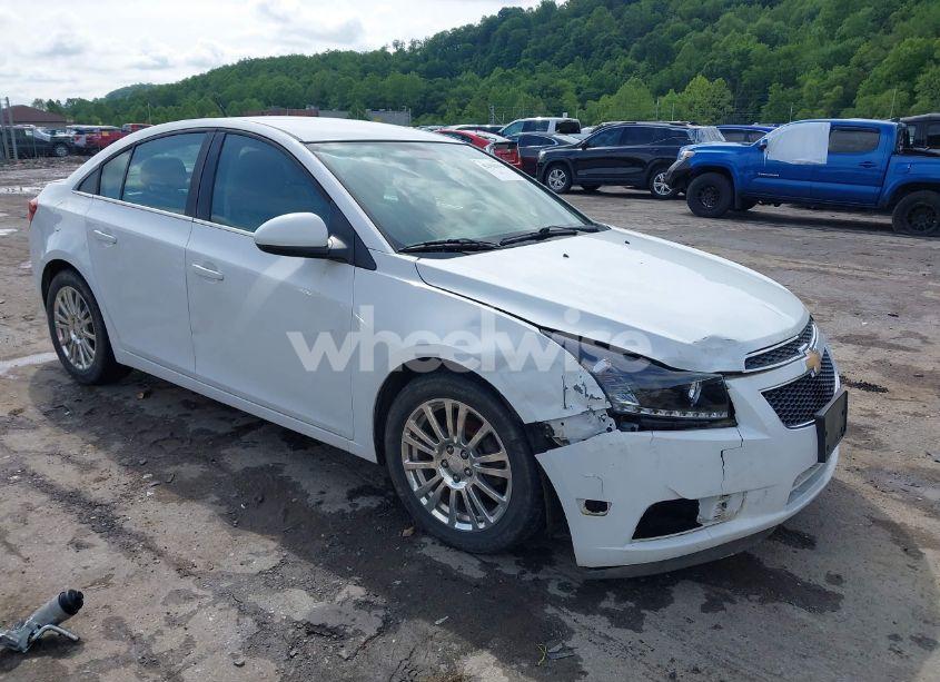 2013 Chevrolet Cruze ECO AUTO (VIN 1G1PH5SB1D7126022) main photo