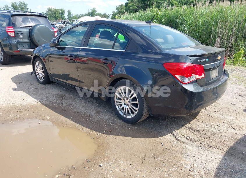 Photo 3 of 2011 Chevrolet Cruze ECO (VIN 1G1PJ5S90B7289713)