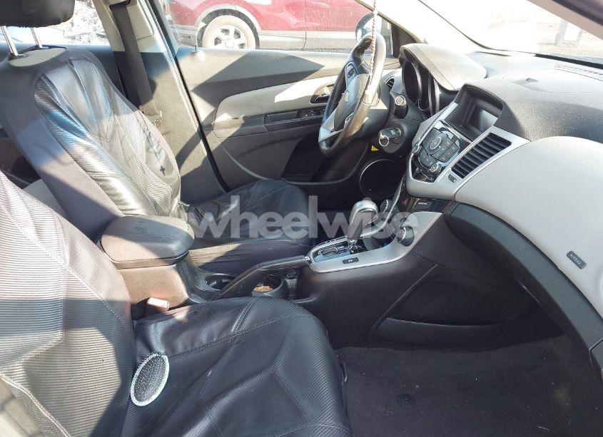 Photo 5 of 2011 Chevrolet Cruze ECO (VIN 1G1PJ5S91B7301299)