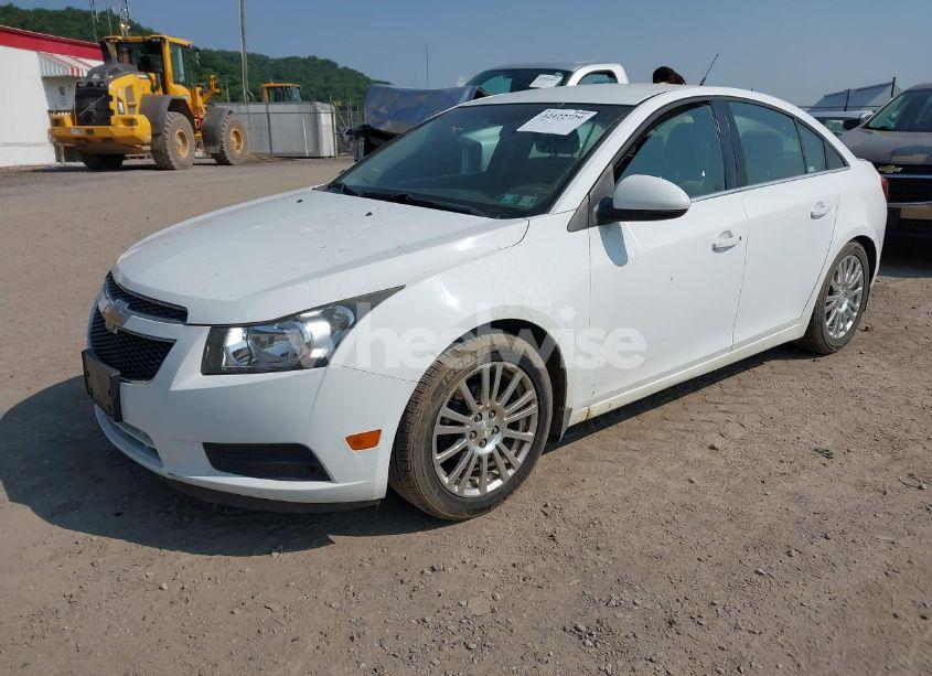 Photo 2 of 2014 Chevrolet Cruze ECO MANUAL (VIN 1G1PJ5SB7E7335450)